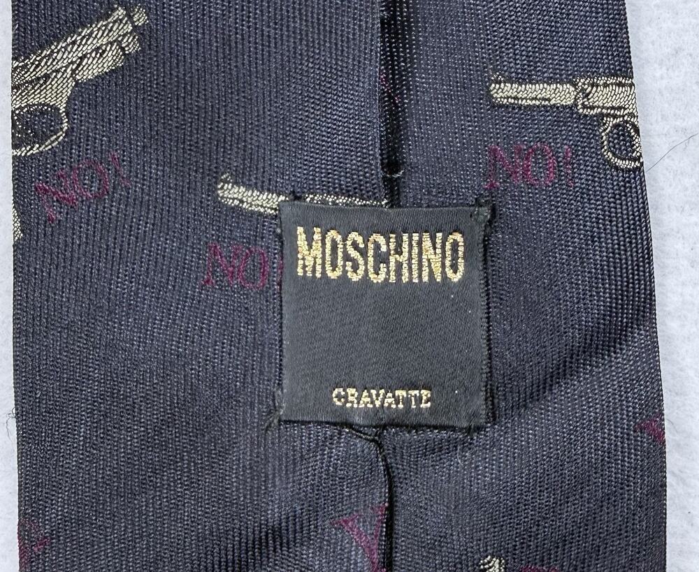 Vintage Moschino Cravatte Gun silk Tie hearts Designer anti-war